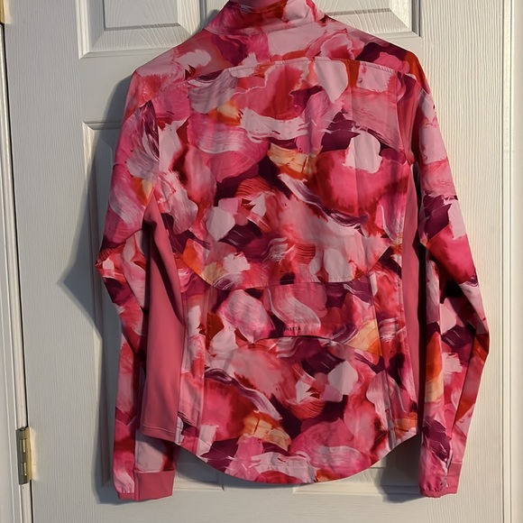 Athleta Run With It Printed Jacket Energy Coral Size XS - Picture 4 of 6